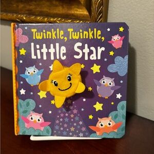 Twinkle, Twinkle, Little Star Interactive Book with Yellow Star